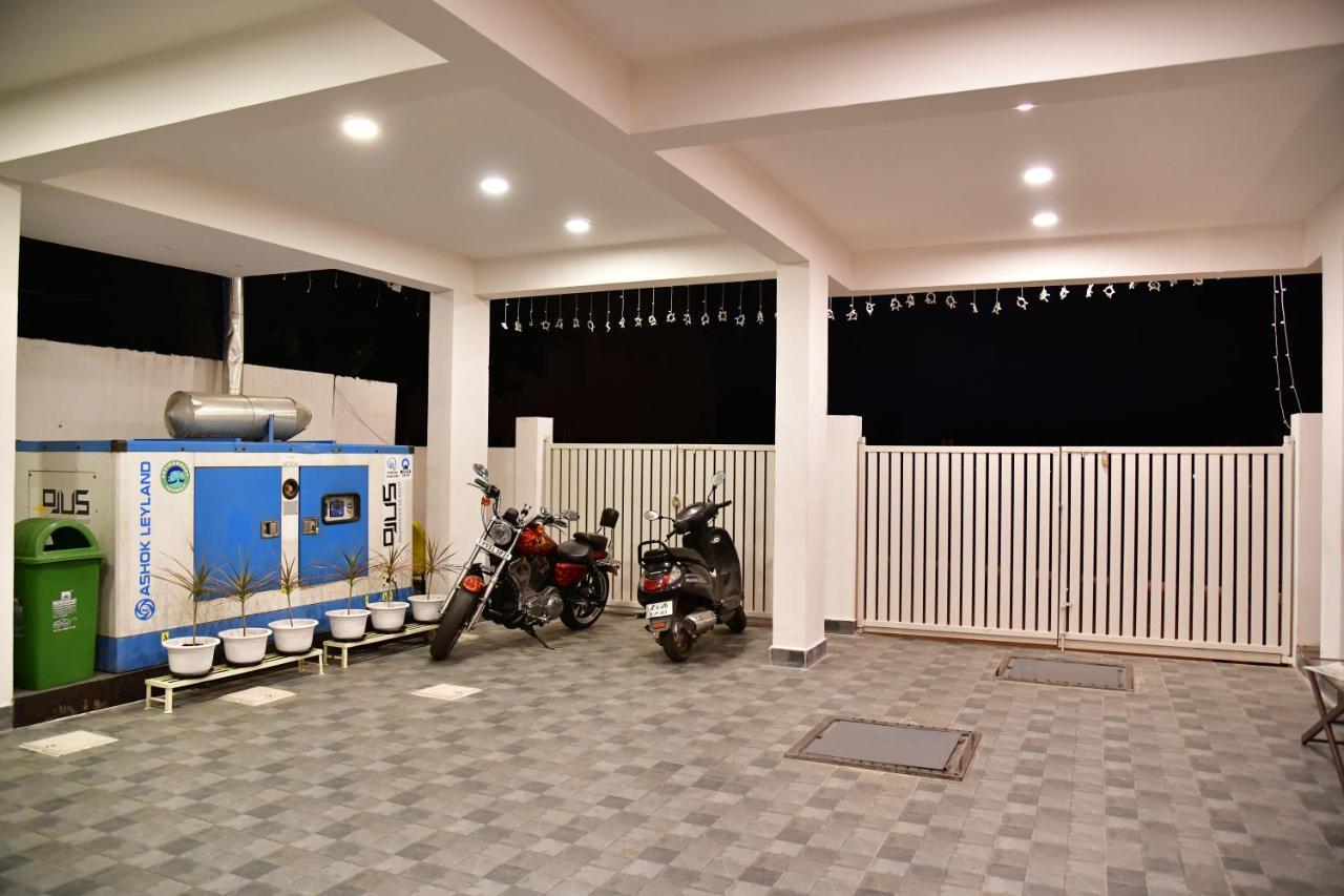 Xcel Luxury Hotel Apartments-Home Living Redefined مَسّور المظهر الخارجي الصورة